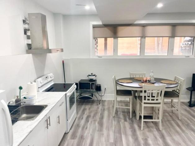 Scarborough New 2-Bedroom Basement Toronto Buitenkant foto
